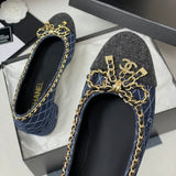 Women's Dark Blue Denim Diamond Quilted Chain Bow Chunky Mid-Heel Pumps| G47181