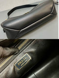 Black Medium Leather Shoulder Bag |1BC229_2CYS_F0002_V_LVM