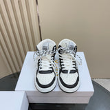 Women's High-Top Sneaker in white and black calf leather with white technical mesh| KCK431CTF_S19W