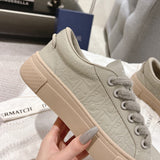 Men's B33 Low-Top Sneakers in Beige Grained Calfskin with Toned-Down Gravity Leather |3SN303ZAY_H120