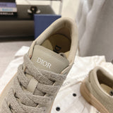 Men's B33 Low-Top Sneakers in Beige Grained Calfskin with Toned-Down Gravity Leather |3SN303ZAY_H120