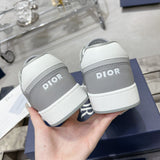 B27 Men's Low-Top Sneakers in Grey and White Smooth Calfskin with White Oblique |3SN272ZIJ_H890