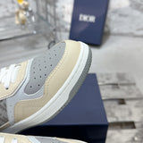 B27 Men's Low-Top Sneakers in Gray and White Smooth Calf Leather with Beige and Black  Oblique Jacquard Fabric |3SN272ZIR_H165