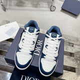 B57 Dribble Men's Low-Top Sneakers Navy Blue and White Smooth Calf Leather| 3SN318ZXU_H553