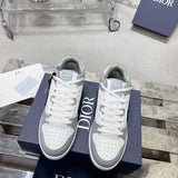 B57 Dribble Men's Low-Top Sneakers in Grey and White Smooth Cowhide Leather with Beige and Black Oblique Jacquard |3SN318ZXU_H860